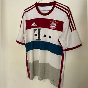 FC Bayern Munich Large White Jersey 2013/2014
